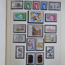 Collection timbres de France 1849-1983 neufs et oblitérés en 2 albums.