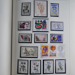 Collection timbres de France 1849-1983 neufs et oblitérés en 2 albums.