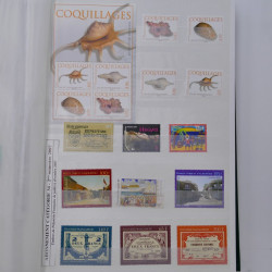 Lot de timbres de Polynésie Française neufs** 2002-2017.