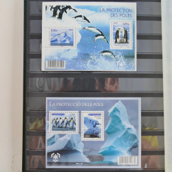 Lot de timbres de T.A.A.F. neufs** 2003-2017.