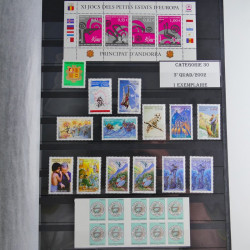 Lot de timbres d'Andorre Français neufs** 2002-2016.