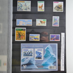 Lot de timbres d'Andorre Français neufs** 2002-2016.