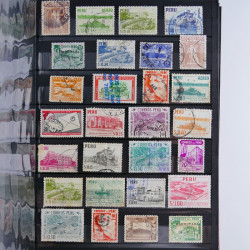 Vrac philatélique de timbres du monde en un carton.