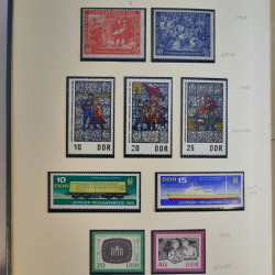 Collection timbres d'Allemagne de l'Est 1950-1978 neufs** en 2 albums.