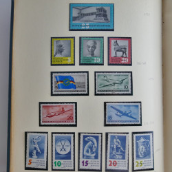 Collection timbres d'Allemagne de l'Est 1950-1978 neufs** en 2 albums.