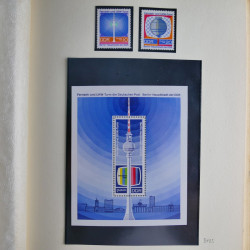 Collection timbres d'Allemagne de l'Est 1950-1978 neufs** en 2 albums.