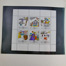 Collection timbres d'Allemagne de l'Est 1950-1978 neufs** en 2 albums.