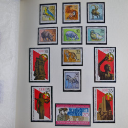 Collection timbres d'Allemagne de l'Est 1950-1978 neufs** en 2 albums.