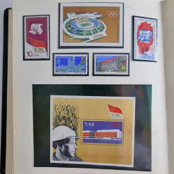 Collection timbres d'Allemagne de l'Est 1950-1978 neufs** en 2 albums.