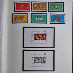 Collection timbres d'Allemagne de l'Est 1950-1978 neufs** en 2 albums.