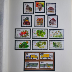 Collection timbres d'Allemagne de l'Est 1950-1978 neufs** en 2 albums.