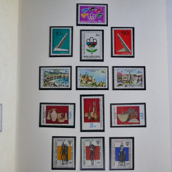 Collection timbres de Chypre Turc 1976-2006 neufs** en 2 albums.