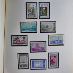 Collection timbres de Chypre Turc 1976-2006 neufs** en 2 albums.