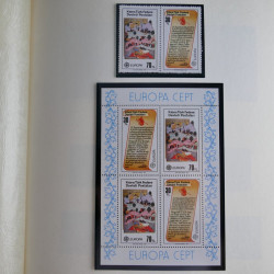 Collection timbres de Chypre Turc 1976-2006 neufs** en 2 albums.