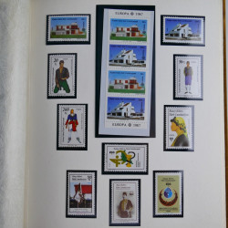 Collection timbres de Chypre Turc 1976-2006 neufs** en 2 albums.
