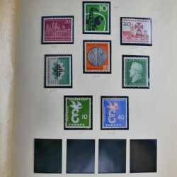 Collection timbres d'Allemagne Fédérale 1958-2002 neufs** en 3 albums.