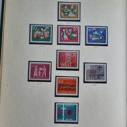 Collection timbres d'Allemagne Fédérale 1958-2002 neufs** en 3 albums.