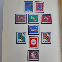 Collection timbres d'Allemagne Fédérale 1958-2002 neufs** en 3 albums.