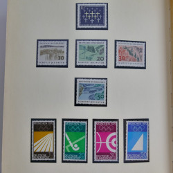 Collection timbres d'Allemagne Fédérale 1958-2002 neufs** en 3 albums.