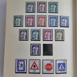 Collection timbres d'Allemagne Fédérale 1958-2002 neufs** en 3 albums.