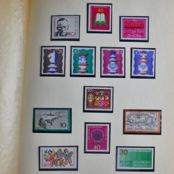 Collection timbres d'Allemagne Fédérale 1958-2002 neufs** en 3 albums.