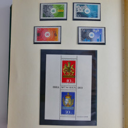 Collection timbres d'Allemagne Fédérale 1958-2002 neufs** en 3 albums.