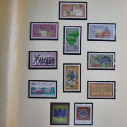 Collection timbres d'Allemagne Fédérale 1958-2002 neufs** en 3 albums.