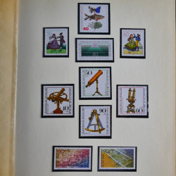 Collection timbres d'Allemagne Fédérale 1958-2002 neufs** en 3 albums.