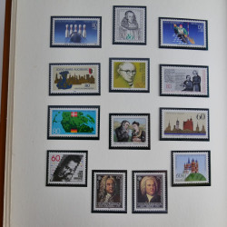Collection timbres d'Allemagne Fédérale 1958-2002 neufs** en 3 albums.