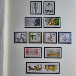 Collection timbres d'Allemagne Fédérale 1958-2002 neufs** en 3 albums.