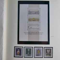Collection timbres d'Allemagne Fédérale 1958-2002 neufs** en 3 albums.
