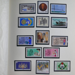 Collection timbres d'Allemagne Fédérale 1958-2002 neufs** en 3 albums.
