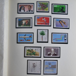Collection timbres d'Allemagne Fédérale 1958-2002 neufs** en 3 albums.