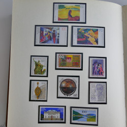 Collection timbres d'Allemagne Fédérale 1958-2002 neufs** en 3 albums.