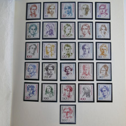Collection timbres d'Allemagne Fédérale 1958-2002 neufs** en 3 albums.