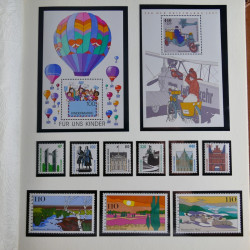 Collection timbres d'Allemagne Fédérale 1958-2002 neufs** en 3 albums.