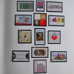 Collection timbres d'Allemagne Fédérale 1958-2002 neufs** en 3 albums.