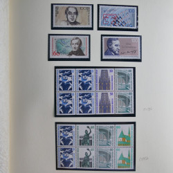 Collection timbres d'Allemagne et Berlin 1969-2004 neuf** en 2 albums.