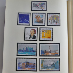 Collection timbres d'Allemagne et Berlin 1969-2004 neuf** en 2 albums.