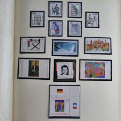 Collection timbres d'Allemagne et Berlin 1969-2004 neuf** en 2 albums.