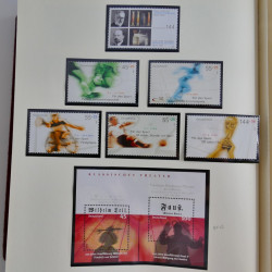 Collection timbres d'Allemagne et Berlin 1969-2004 neuf** en 2 albums.
