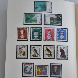 Collection timbres d'Allemagne et Berlin 1969-2004 neuf** en 2 albums.
