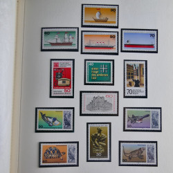 Collection timbres d'Allemagne et Berlin 1969-2004 neuf** en 2 albums.