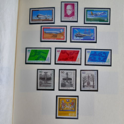Collection timbres d'Allemagne et Berlin 1969-2004 neuf** en 2 albums.