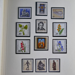 Collection timbres d'Allemagne et Berlin 1969-2004 neuf** en 2 albums.