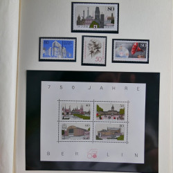 Collection timbres d'Allemagne et Berlin 1969-2004 neuf** en 2 albums.