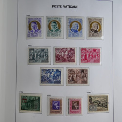 Collection timbres du Vatican 1852-2011 neufs** en 3 albums DAVO.