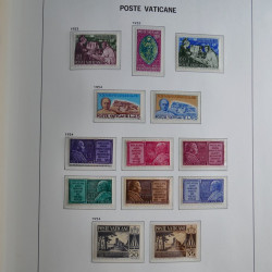 Collection timbres du Vatican 1852-2011 neufs** en 3 albums DAVO.