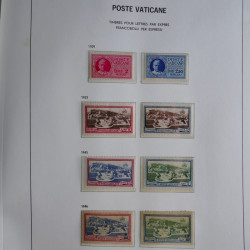 Collection timbres du Vatican 1852-2011 neufs** en 3 albums DAVO.