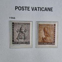 Collection timbres du Vatican 1852-2011 neufs** en 3 albums DAVO.